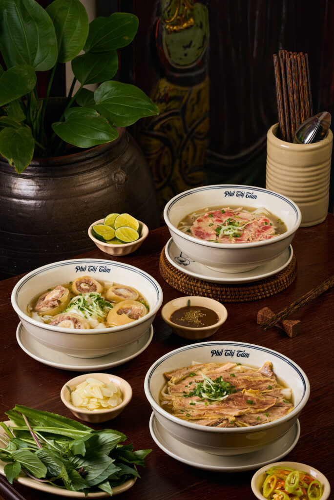 Chụp ảnh menu phở